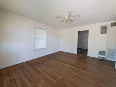 Main picture of 2102 Raney St