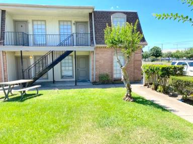 Main picture of 1220 Shadowdale Dr