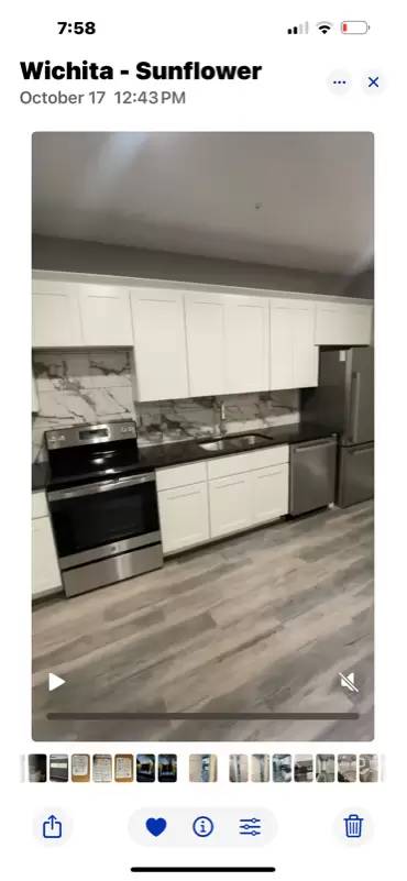 Main picture of 3000 W Kellogg Dr