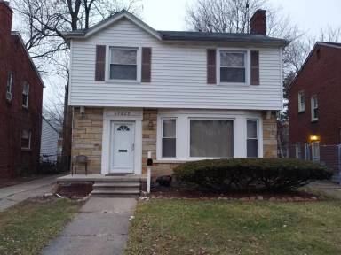 Main picture of 17227 Plainview Ave