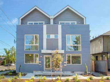 Main picture of 4984 NE 32nd Pl