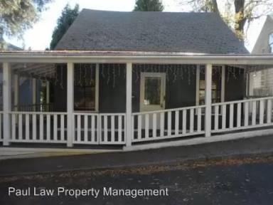 Main picture of 415 Spring St