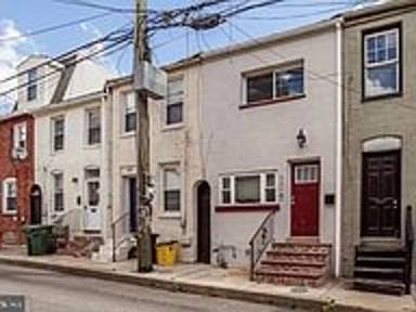 Main picture of 231 S Durham St