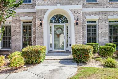 Main picture of 7405 Wright Dr