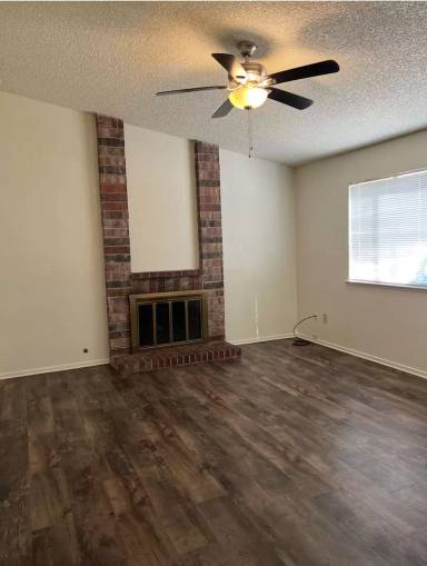 Main picture of 7013 Halesworth Ct