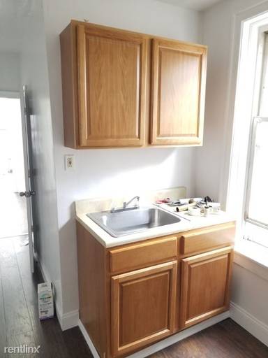 Main picture of 265 Warwick St