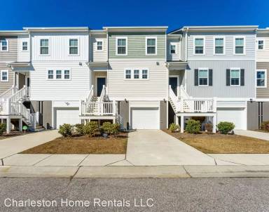 Main picture of 532 McLernon Trce