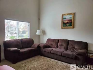 Main picture of 4302 Voltaire St