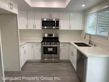 Main picture of 2327 E Omega Ave