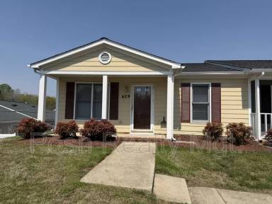 Main picture of 629 Mystic Dr