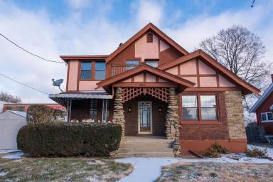 Main picture of 4942 Ferguson Pl