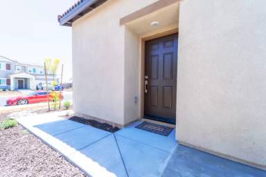 Main picture of 28357 Cats Claw Dr