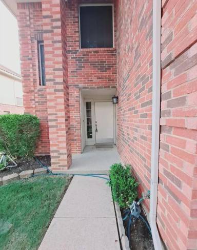 Main picture of 4617 Sandera Ln