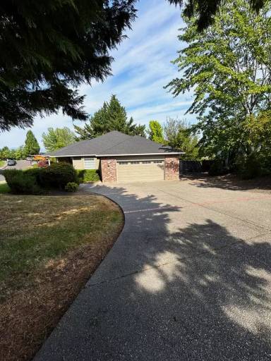 Main picture of 159 Candice Cir