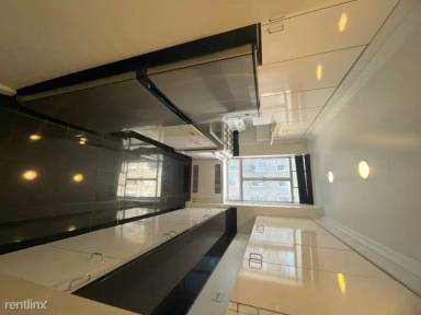 Main picture of 20 Fifth Avenue Apartments