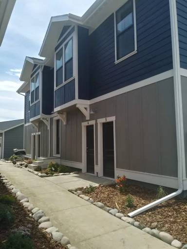 Main picture of 6014 Farmstead Ave