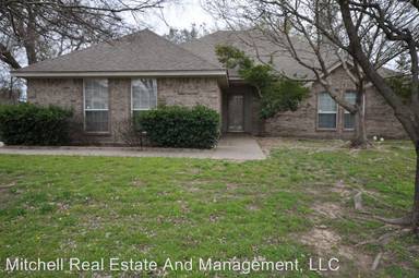 Main picture of 2114 Quail Ridge Dr