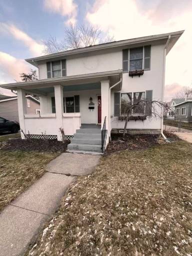 Main picture of 2828 Gardner Ave
