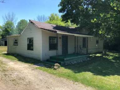 Main picture of 2730 York St