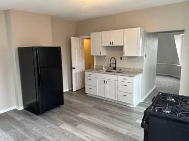 Main picture of 801 Central Ave