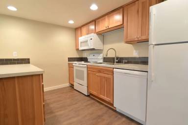 Main picture of 2623 SE Francis St