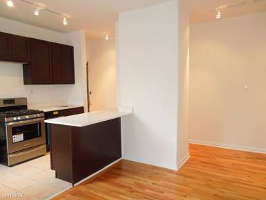 Main picture of 446 Saint Johns Pl