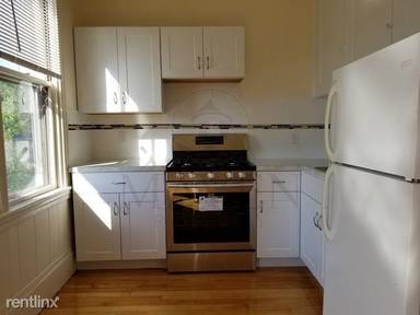 Main picture of 85 College Ave