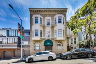 Main picture of 1661 Bush St