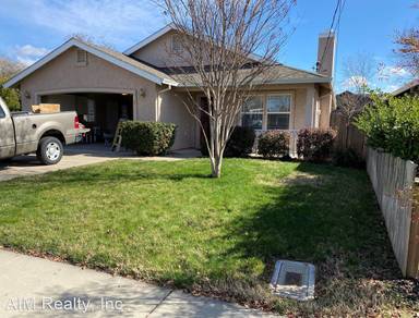 Main picture of 5037 Grove St