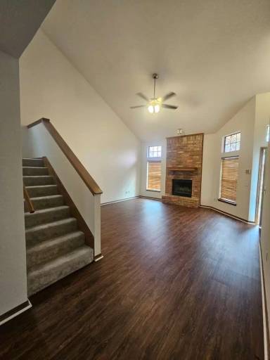 Main picture of 709 Goshawk Dr