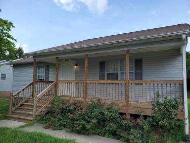 Main picture of 2020 Ball Park Rd