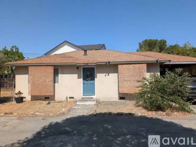 Main picture of 1298 W Hacienda Ave