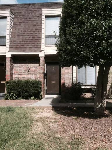Main picture of 1880 Poplar Woods Cir E