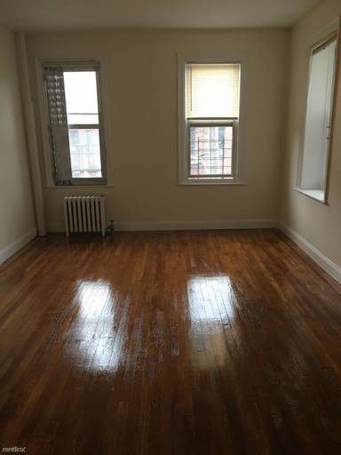 Main picture of 712 56th St
