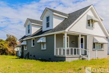 Main picture of 1212 Fisher St