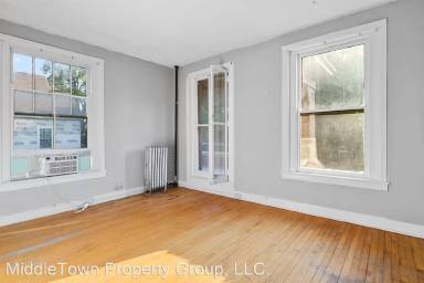 Main picture of 940 Woodruff Place Middle Dr