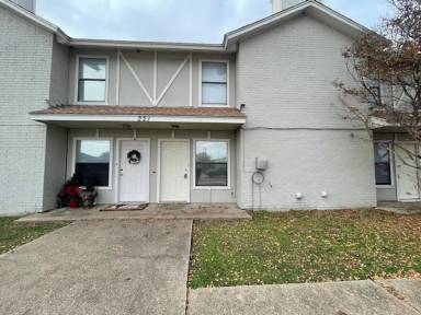 Main picture of 221 Meadow Ct