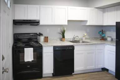 Main picture of Ebbetts Plaza Apartments
