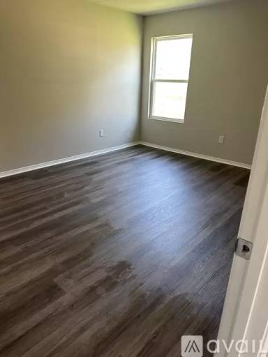 Main picture of 5602 Crockett Dr
