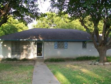 Main picture of 108 Brook Hollow Dr