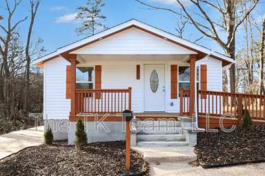 Main picture of 416 Richardson St