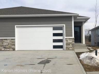 Main picture of 697 Prairie Blvd