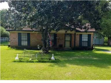 Main picture of 8881 Larry Dr