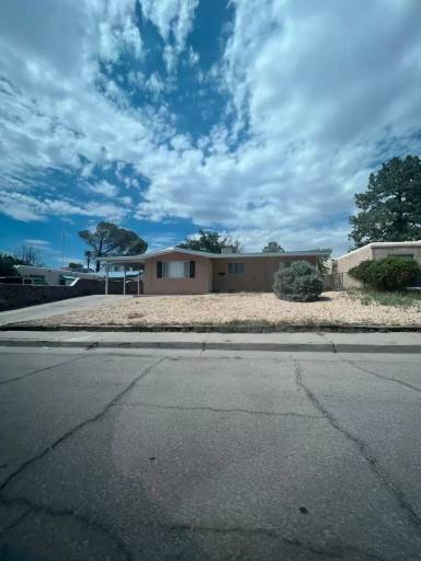 Main picture of 2117 Skyway Dr