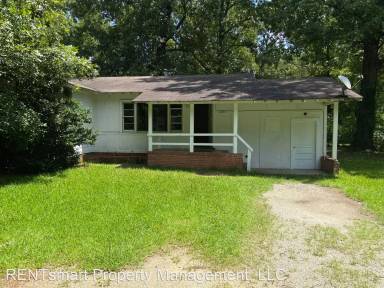 Main picture of 2450 Cornell Ave