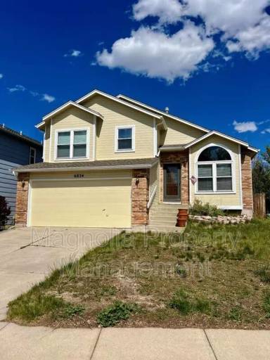 Main picture of 6834 Sproul Ln