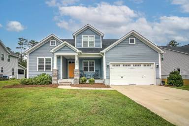 Main picture of 1213 Woods Ct