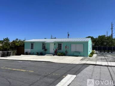 Main picture of 860 Green St