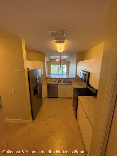 Main picture of 7811 Regal Heron Cir
