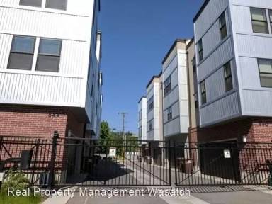 Main picture of 544 S Denver St